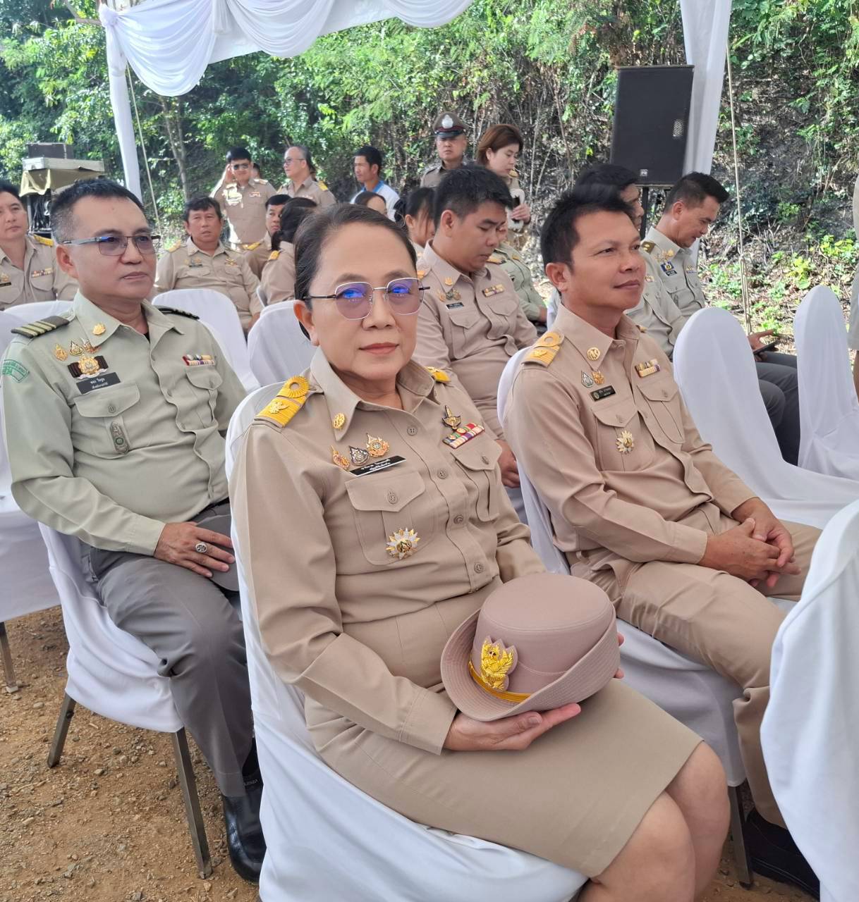 title - สำนักงานการปฏิรูปที่ดินจังหวัดเพชรบูรณ์ ร่วมลงพื้นที่ติดตามการดำเนินงานอ่างเก็บน้ำห้วยใหญ่ อันเนื่องมาจากพระราชดำริ อำเภอเมืองเพชรบูรณ์ จังหวัดเพชรบูรณ์